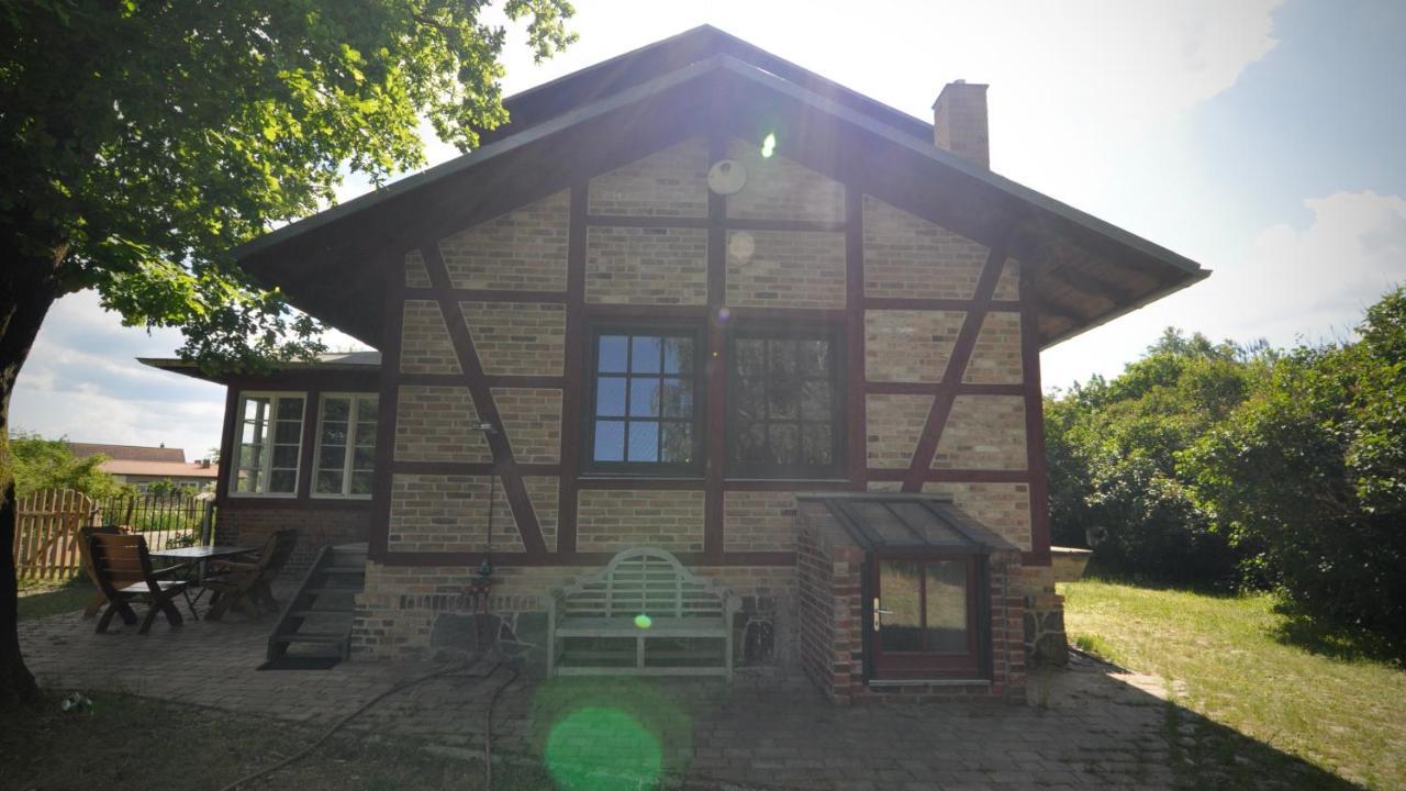 Romantisches Studio Am Waldesrand Mit Gartensauna Schwarz Ngoại thất bức ảnh